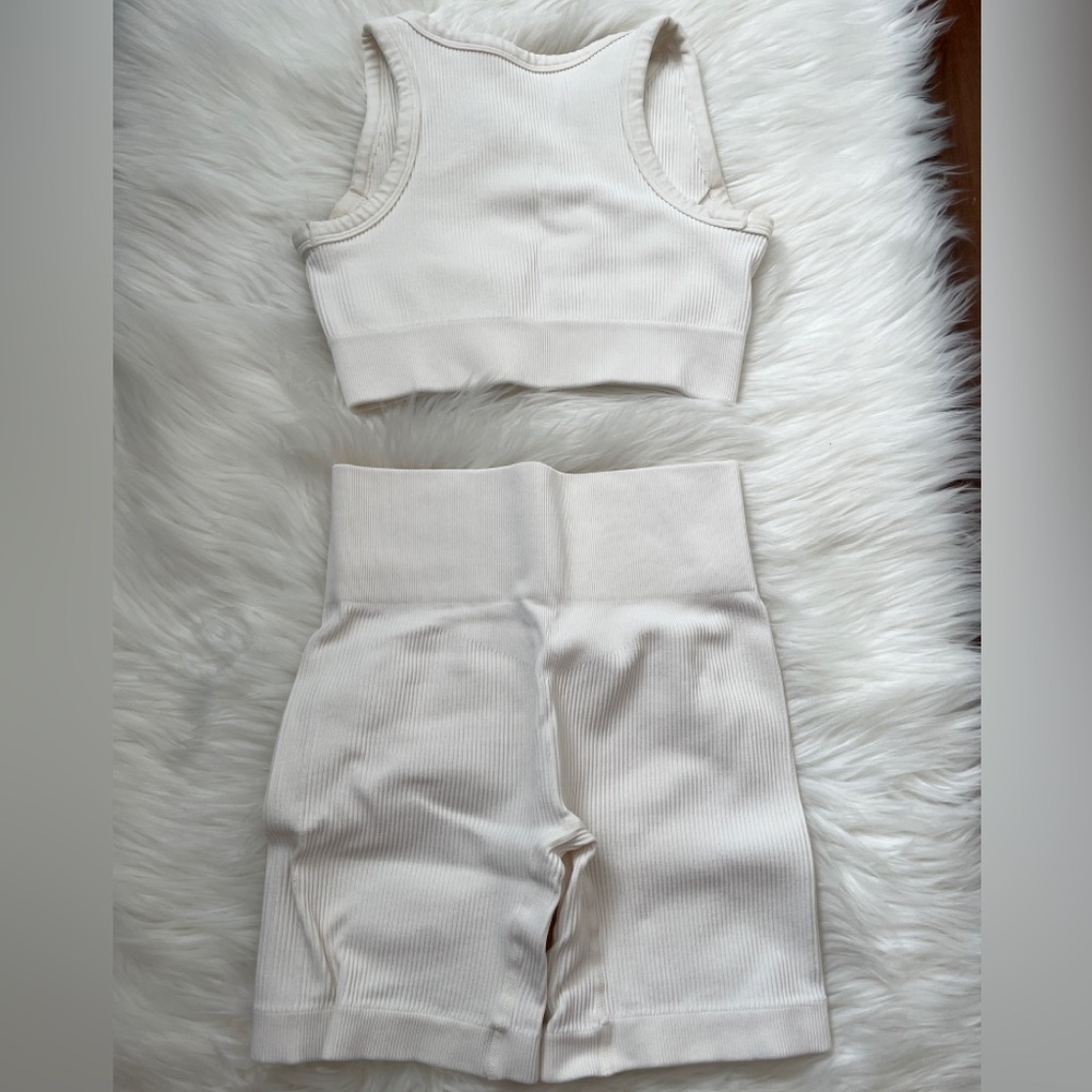 Ribbed Active Set - Picture 5 of 5